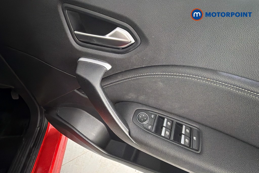 Renault Captur Techno Manual Petrol SUV - Stock Number (1646533) - 19th supplementary image