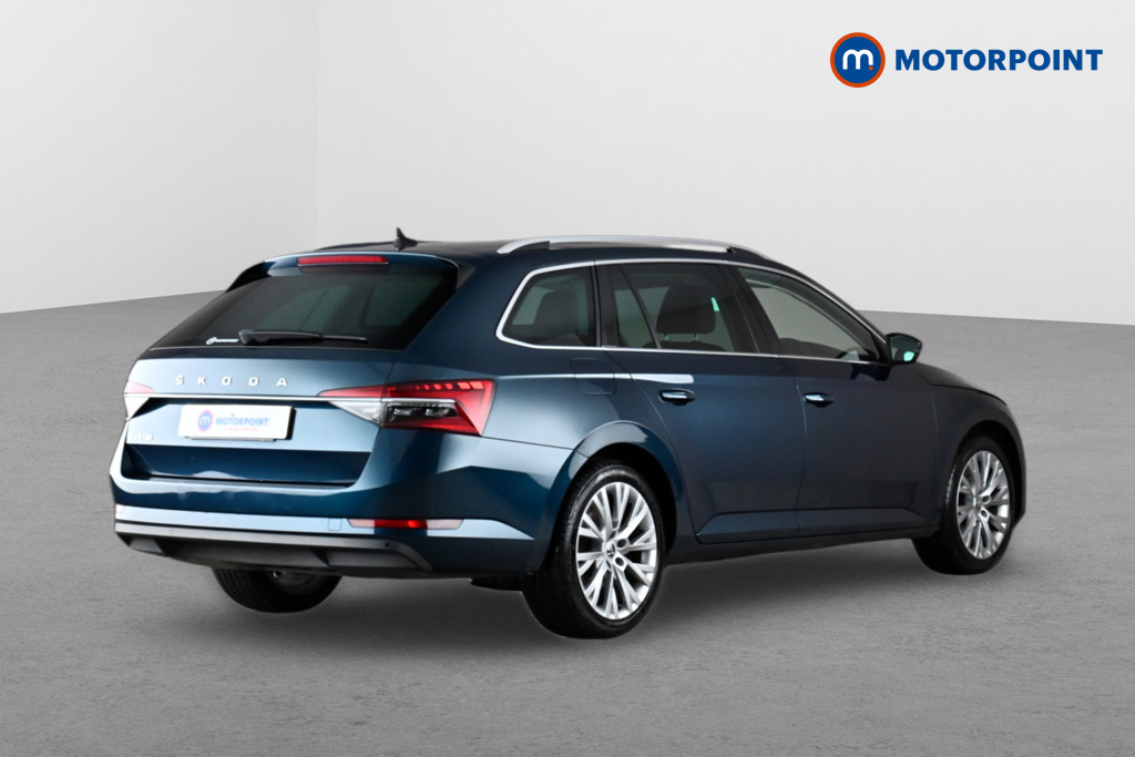 Skoda Superb Se L Manual Petrol Estate - Stock Number (1648305) - Drivers side rear corner