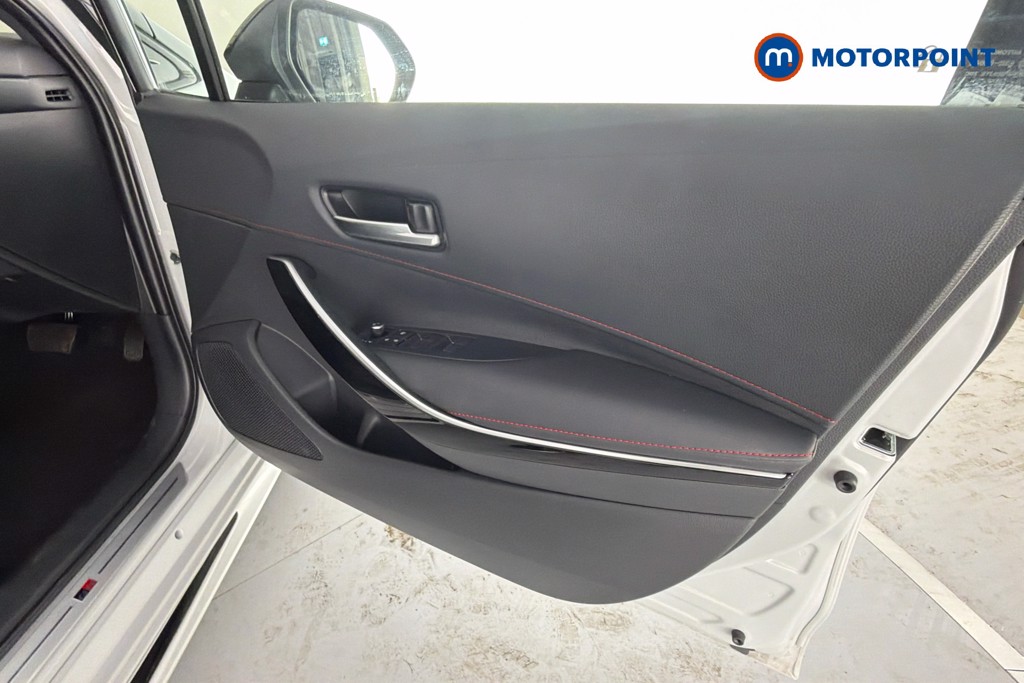 Toyota Corolla Gr Sport Automatic Petrol-Electric Hybrid Hatchback - Stock Number (1648710) - 19th supplementary image