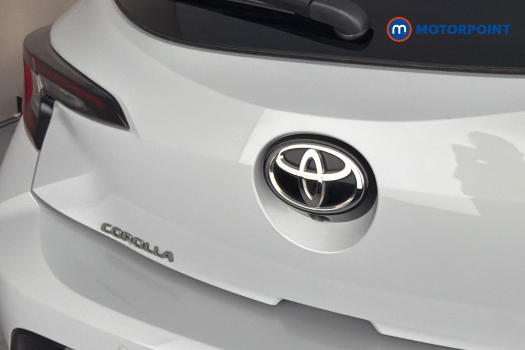 Toyota Corolla Gr Sport Automatic Petrol-Electric Hybrid Hatchback - Stock Number (1648710) - 37th supplementary image