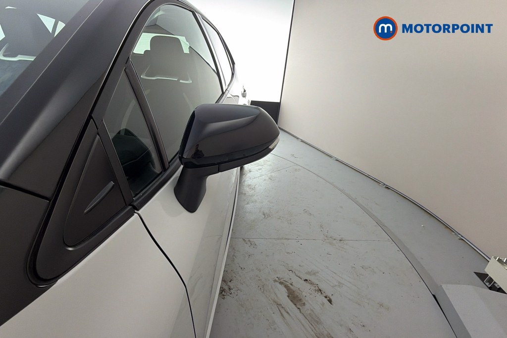 Toyota Corolla Gr Sport Automatic Petrol-Electric Hybrid Hatchback - Stock Number (1648710) - 43rd supplementary image