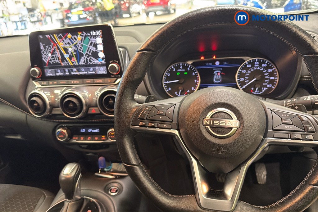 Nissan Juke N-Connecta Automatic Petrol SUV - Stock Number (1649036) - 2nd supplementary image
