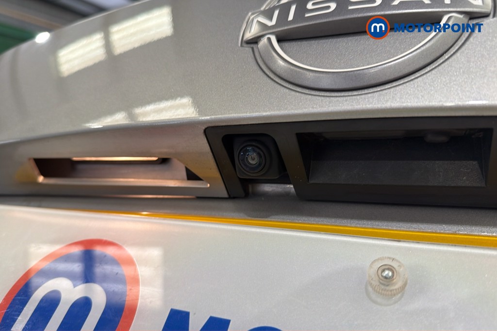 Nissan Juke N-Connecta Automatic Petrol SUV - Stock Number (1649036) - 36th supplementary image