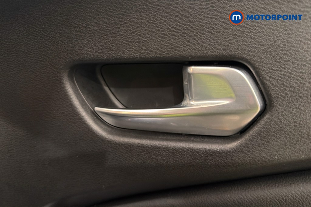 Nissan Juke N-Connecta Automatic Petrol SUV - Stock Number (1649036) - 42nd supplementary image