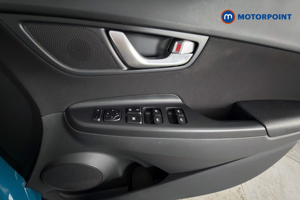 Hyundai Kona Se Connect Automatic Petrol-Electric Hybrid SUV - Stock Number (1649218) - 19th supplementary image