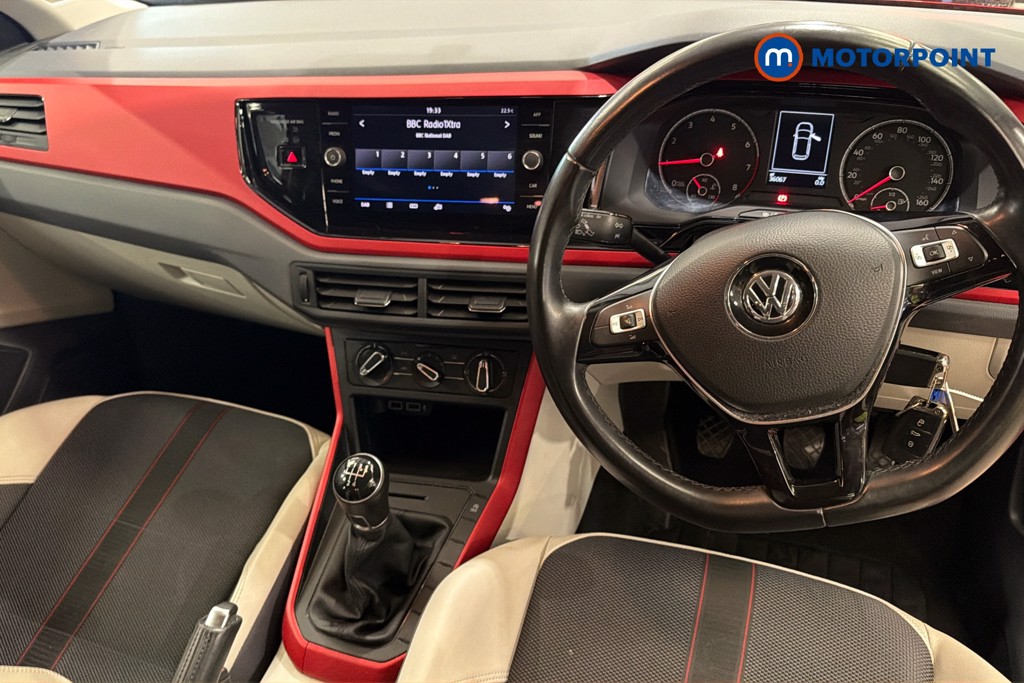 Volkswagen Polo Beats Manual Petrol Hatchback - Stock Number (1649244) - 1st supplementary image