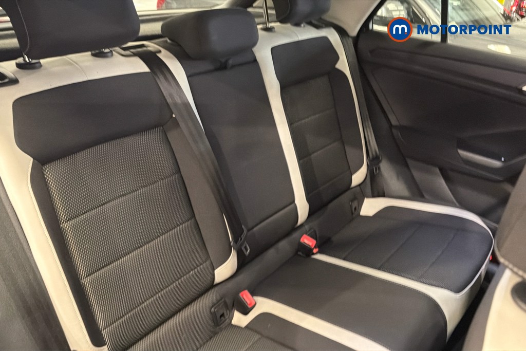 Volkswagen T-Roc SEL Manual Petrol SUV - Stock Number (1649380) - 28th supplementary image