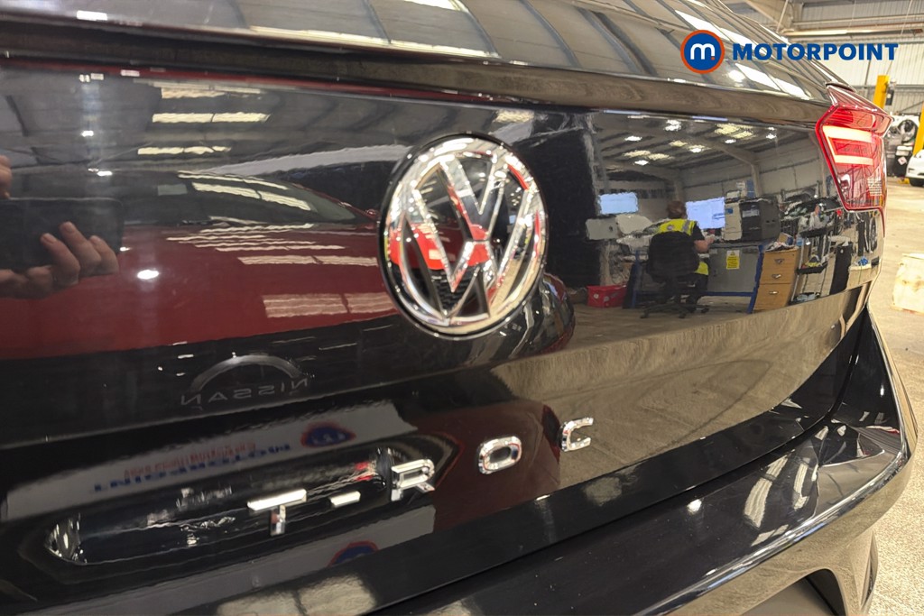 Volkswagen T-Roc SEL Manual Petrol SUV - Stock Number (1649380) - 37th supplementary image