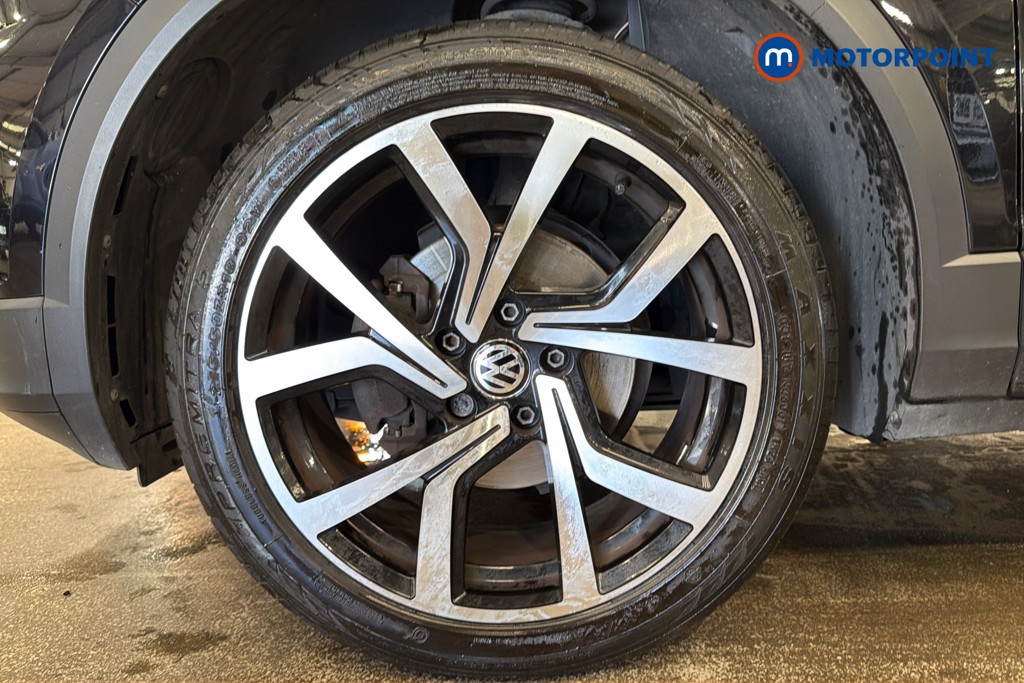 Volkswagen T-Roc SEL Manual Petrol SUV - Stock Number (1649380) - 47th supplementary image