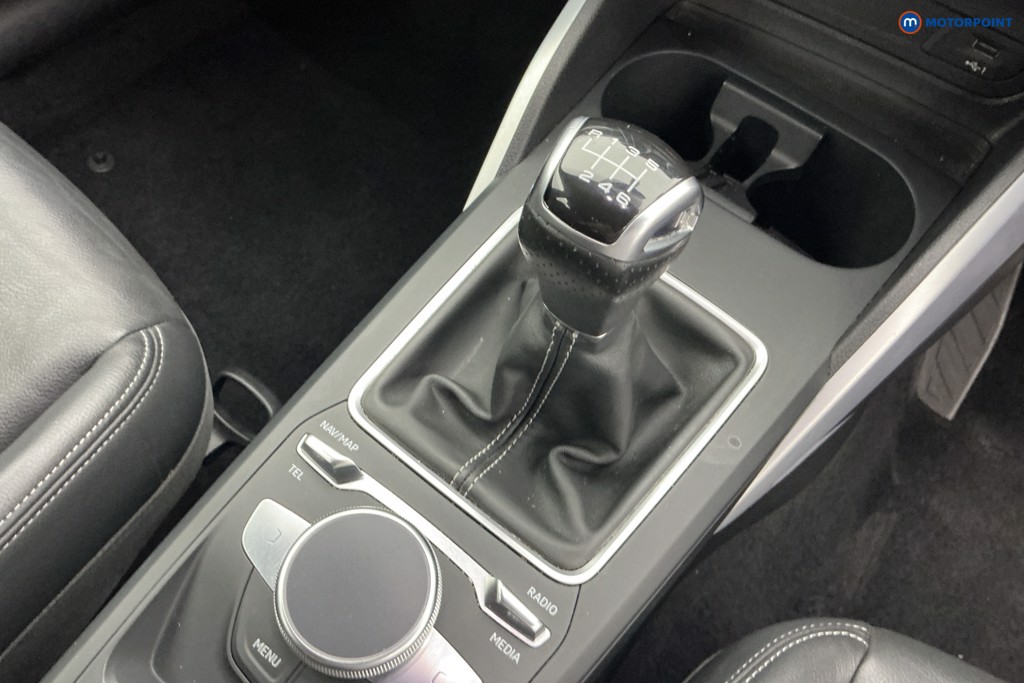 Audi Q2 S Line Manual Petrol SUV - Stock Number (1649566) - 14th supplementary image