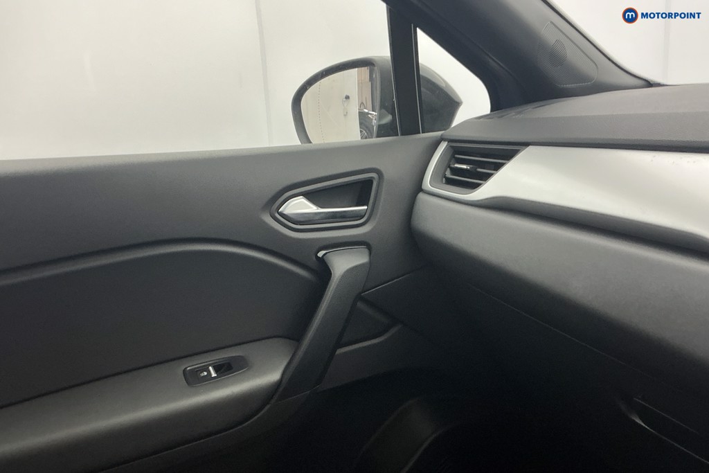 Renault Captur Evolution Manual Petrol SUV - Stock Number (1650059) - 19th supplementary image