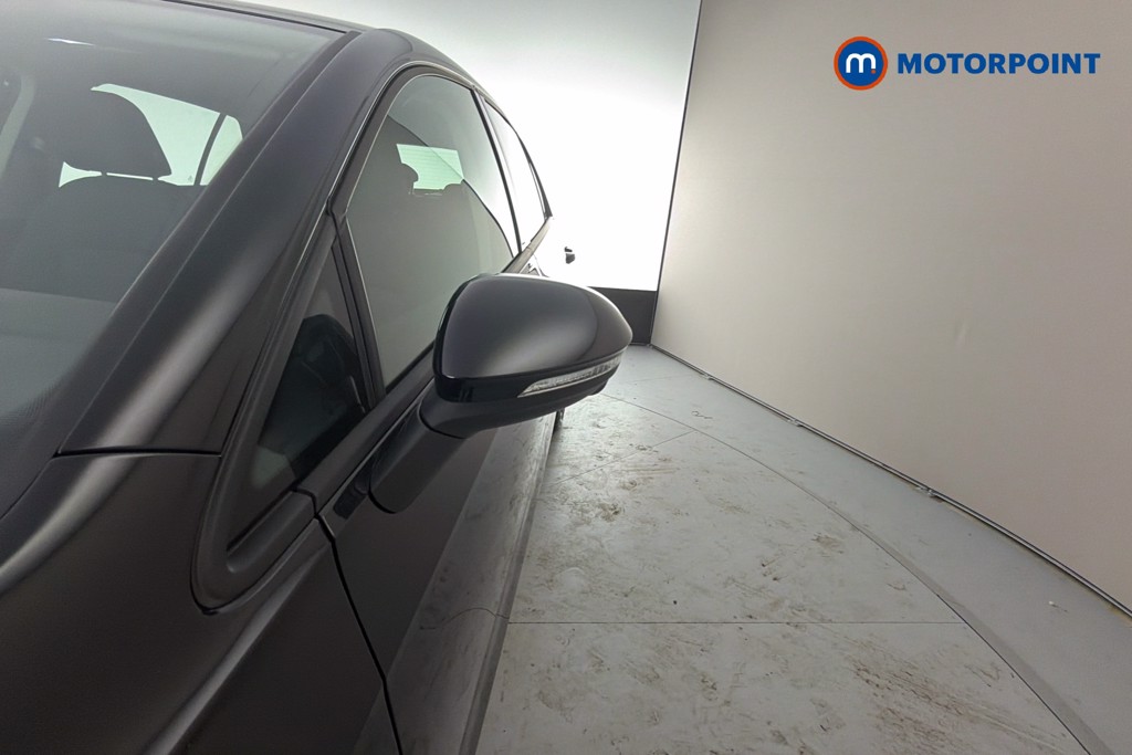 Volkswagen Golf Match Manual Petrol Hatchback - Stock Number (1650666) - 43rd supplementary image
