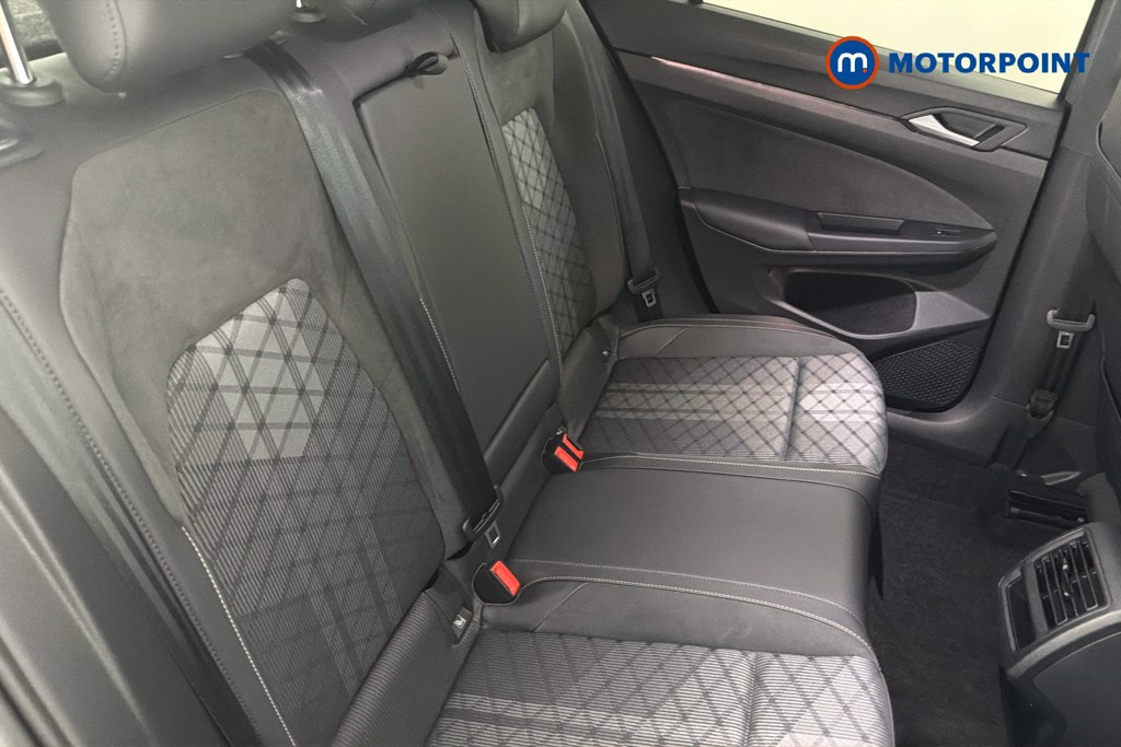 Volkswagen Golf Black Edition Manual Petrol Hatchback - Stock Number (1650673) - 28th supplementary image