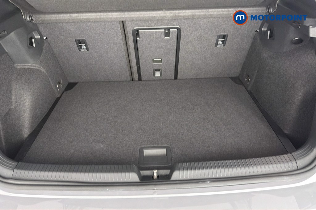 Volkswagen Golf Black Edition Manual Petrol Hatchback - Stock Number (1650675) - 33rd supplementary image