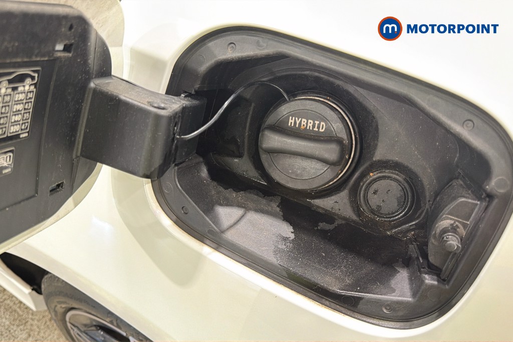 Mercedes-Benz A Class Amg Line Automatic Petrol Plug-In Hybrid Hatchback - Stock Number (1650999) - 41st supplementary image