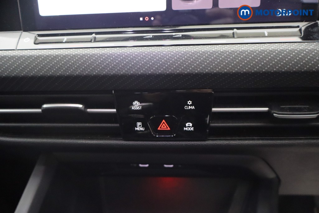 Volkswagen Golf R-Line Manual Petrol Hatchback - Stock Number (1651310) - 3rd supplementary image