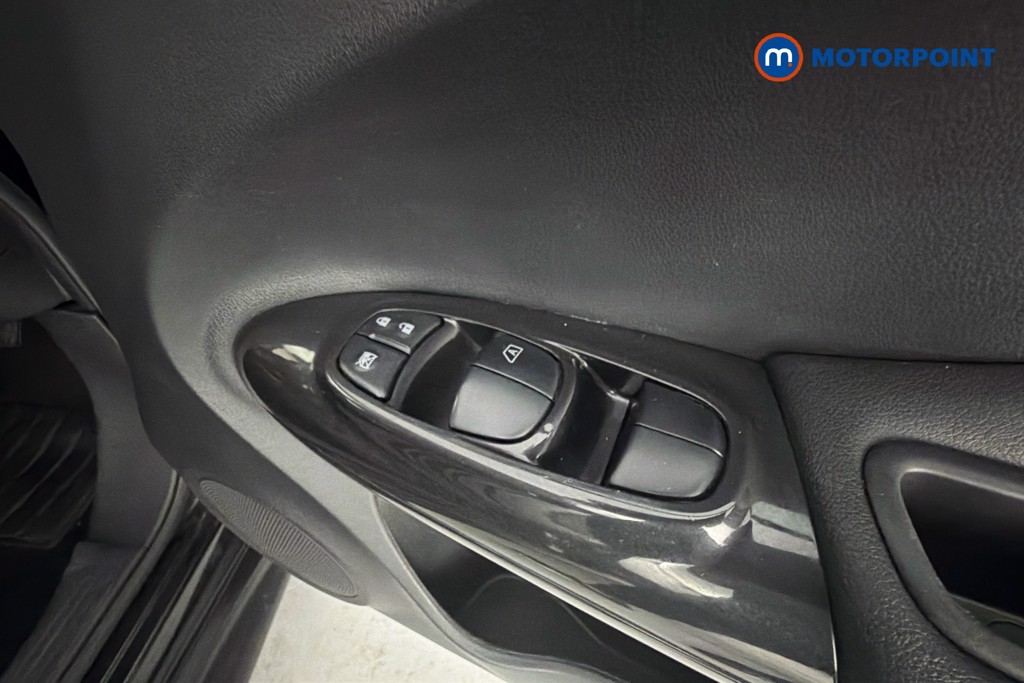 Nissan Juke Bose Personal Edition Manual Petrol SUV - Stock Number (1651901) - 20th supplementary image