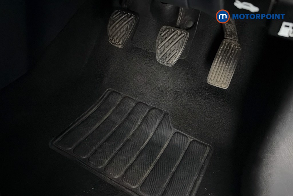Nissan Juke Bose Personal Edition Manual Petrol SUV - Stock Number (1651901) - 27th supplementary image