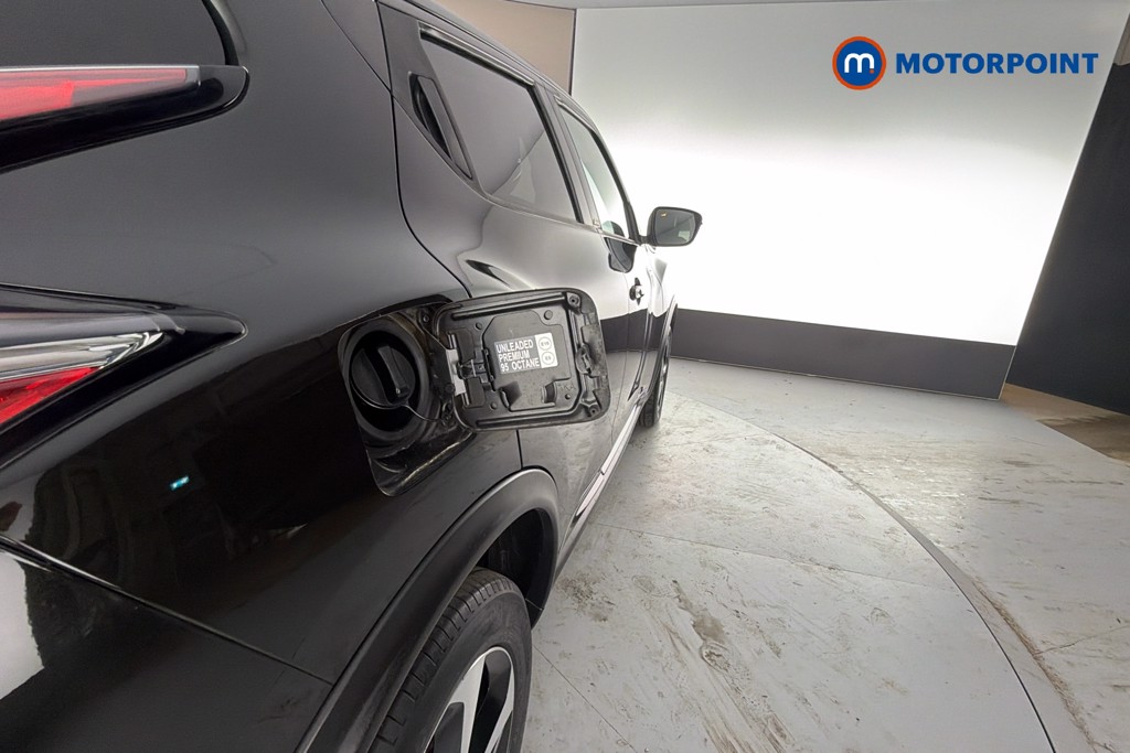 Nissan Juke Bose Personal Edition Manual Petrol SUV - Stock Number (1651901) - 41st supplementary image