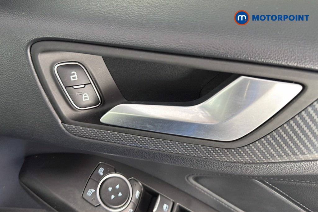 Ford Focus St-Line X Automatic Petrol Hatchback - Stock Number (1652159) - 42nd supplementary image