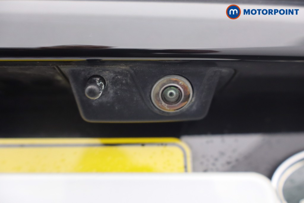 Land Rover Discovery Sport Urban Edition Automatic Diesel SUV - Stock Number (1652287) - 6th supplementary image