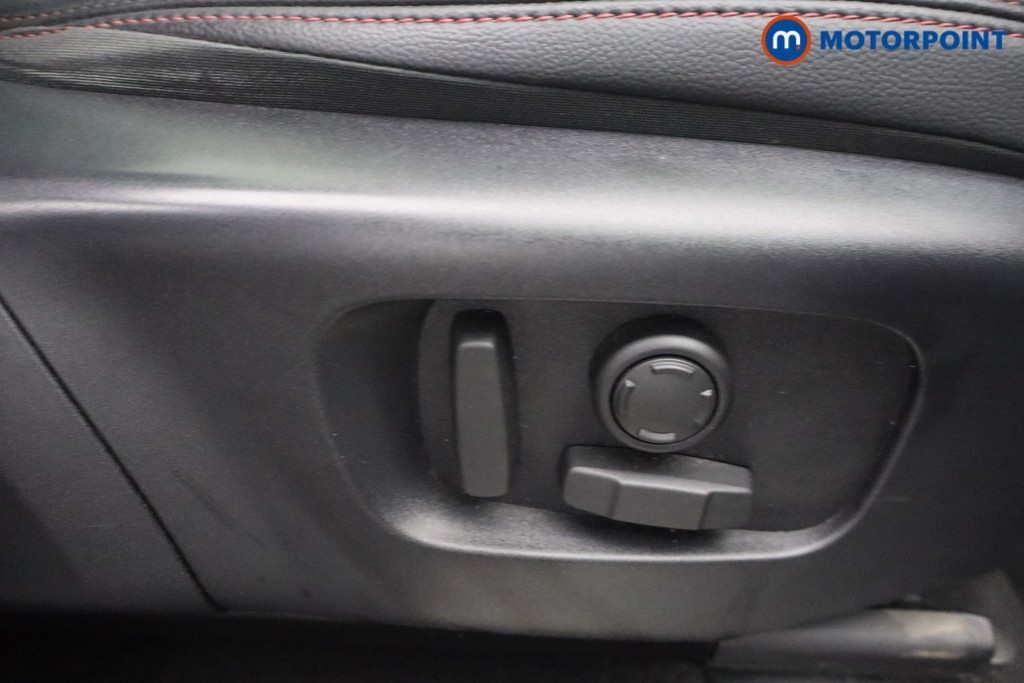 Land Rover Discovery Sport Urban Edition Automatic Diesel SUV - Stock Number (1652287) - 15th supplementary image