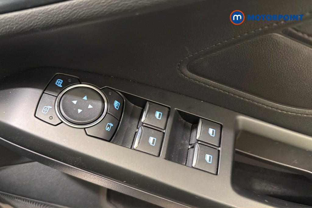 Ford Focus Active X Automatic Petrol Hatchback - Stock Number (1652369) - 20th supplementary image