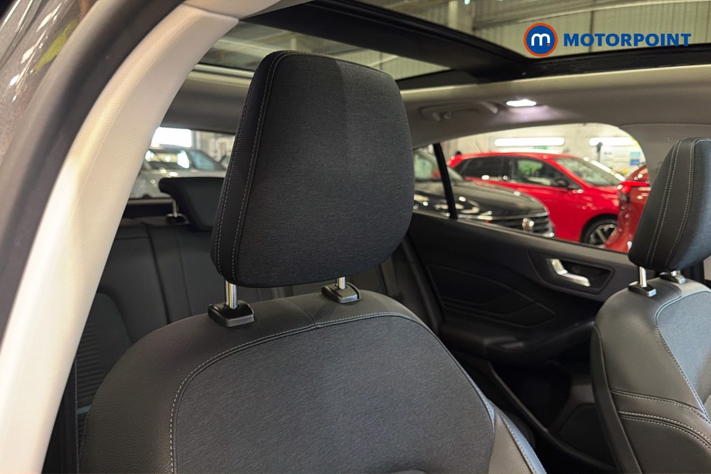 Ford Focus Active X Automatic Petrol Hatchback - Stock Number (1652369) - 23rd supplementary image
