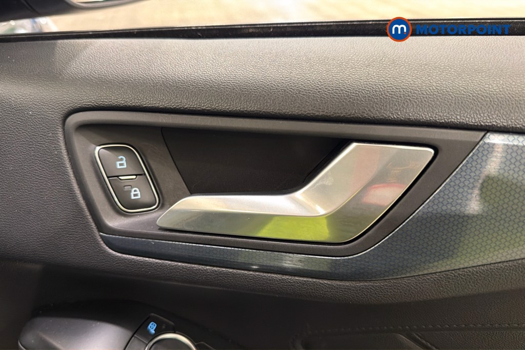 Ford Focus Active X Automatic Petrol Hatchback - Stock Number (1652369) - 42nd supplementary image