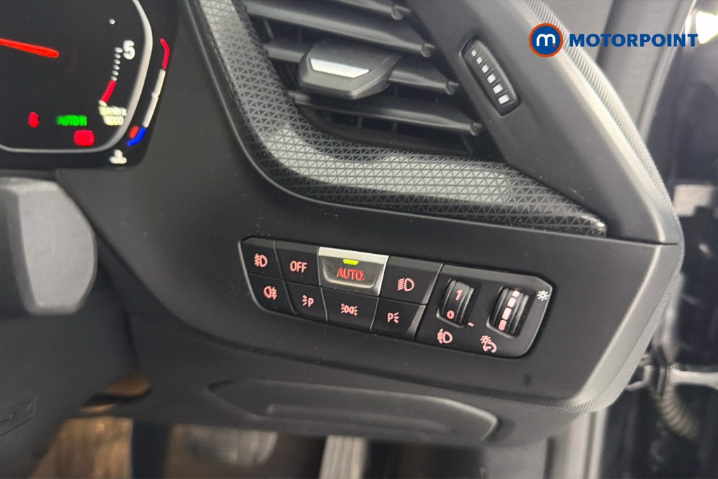 BMW 2 Series Sport Automatic Diesel Saloon - Stock Number (1652537) - 18th supplementary image