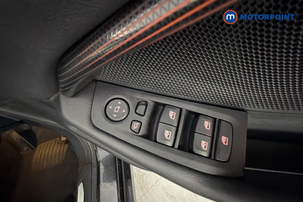BMW 2 Series Sport Automatic Diesel Saloon - Stock Number (1652537) - 20th supplementary image
