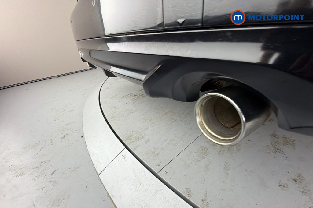 BMW 2 Series Sport Automatic Diesel Saloon - Stock Number (1652537) - 39th supplementary image