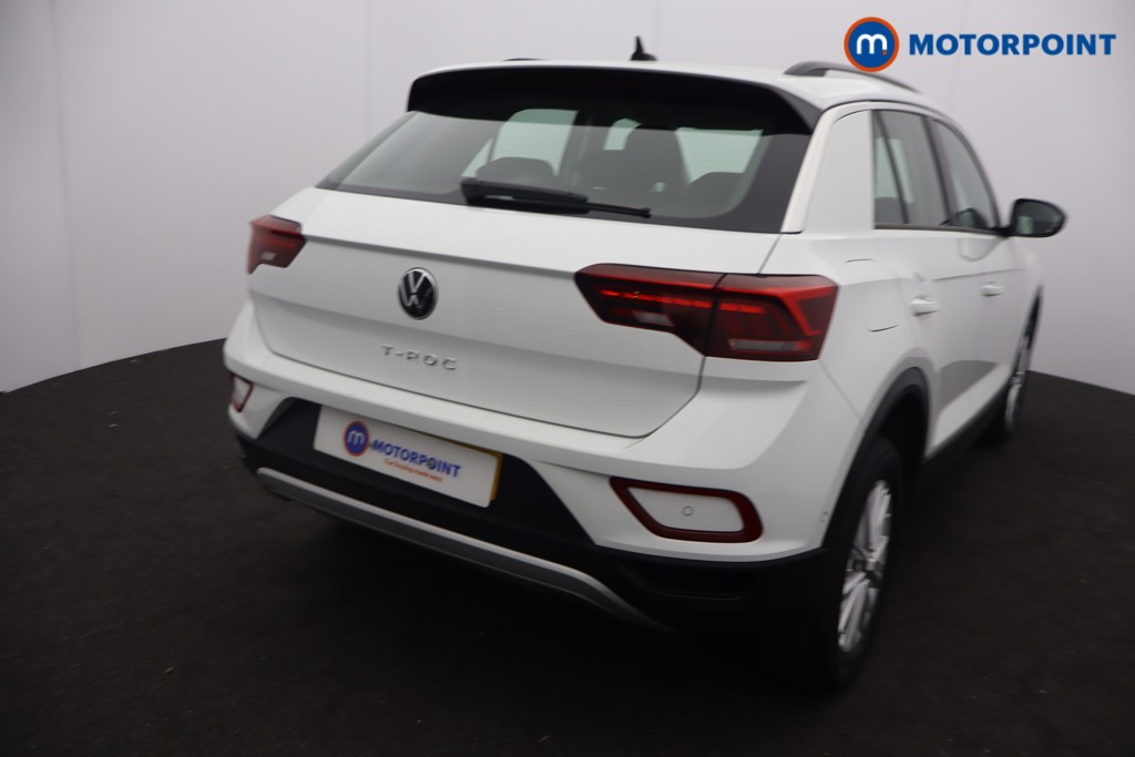 Volkswagen T-Roc Life Manual Petrol SUV - Stock Number (1652888) - 2nd supplementary image