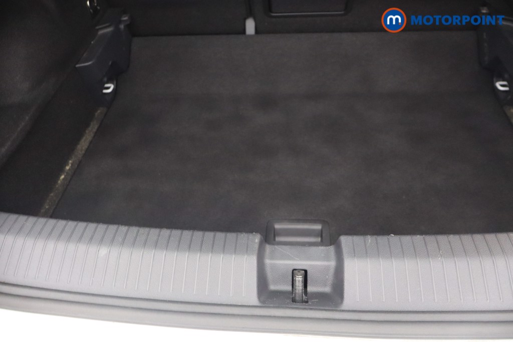 Volkswagen T-Roc Life Manual Petrol SUV - Stock Number (1652888) - 5th supplementary image