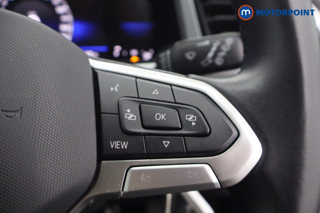 Volkswagen T-Roc Life Manual Petrol SUV - Stock Number (1652888) - 14th supplementary image