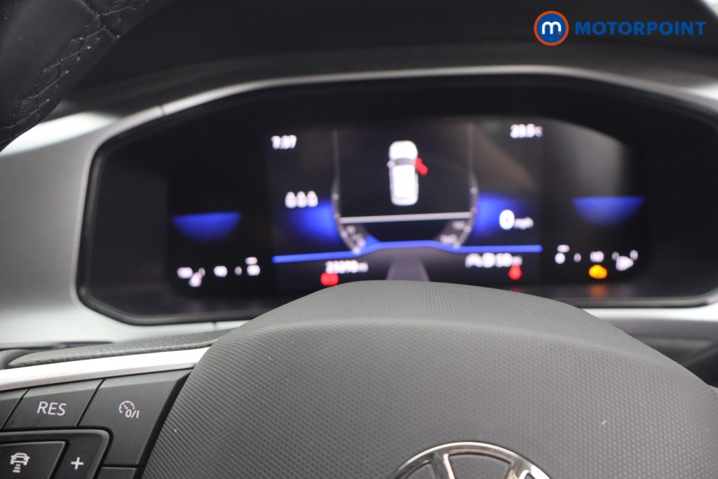 Volkswagen T-Roc Life Manual Petrol SUV - Stock Number (1652888) - 16th supplementary image