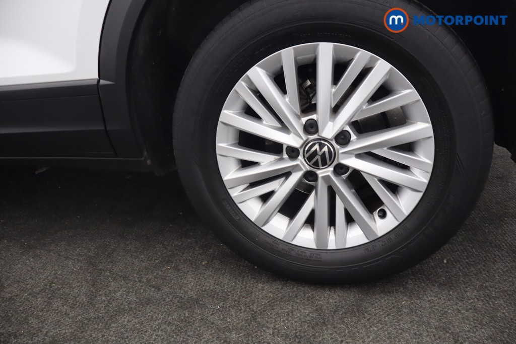 Volkswagen T-Roc Life Manual Petrol SUV - Stock Number (1652888) - 26th supplementary image