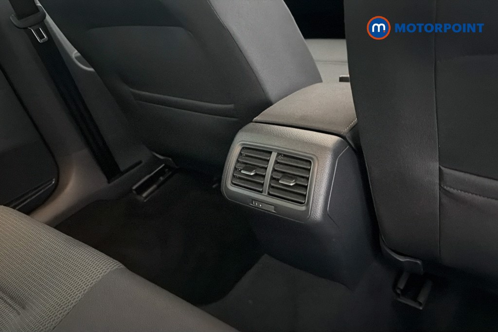 Volkswagen Golf Match Automatic Petrol Hatchback - Stock Number (1653724) - 30th supplementary image