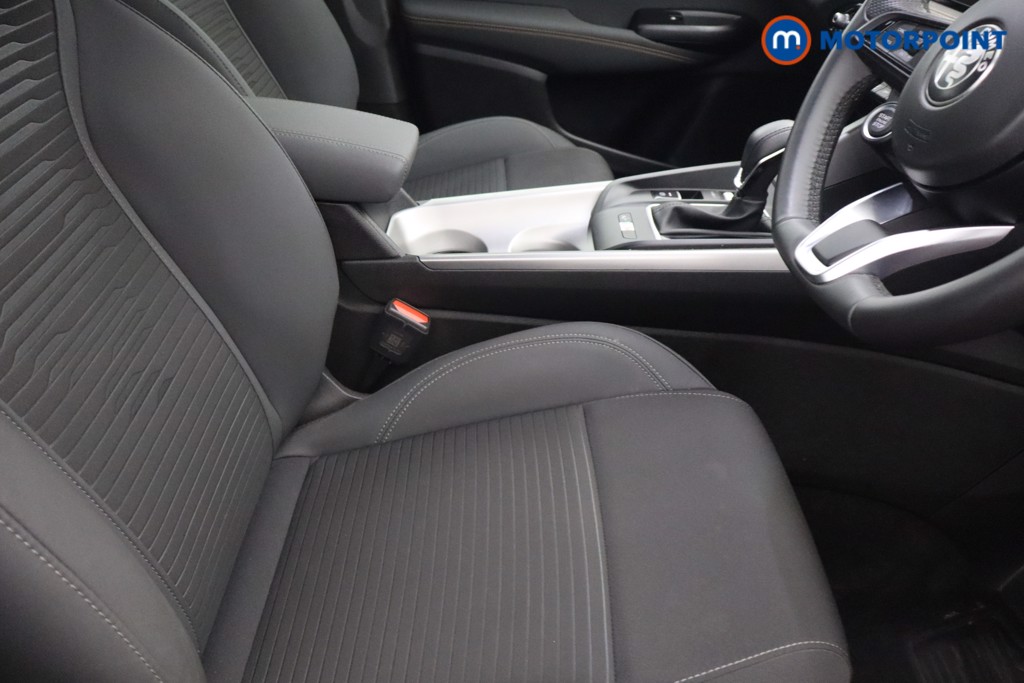 Alfa Romeo Tonale Sprint Automatic Petrol SUV - Stock Number (1653904) - 13th supplementary image