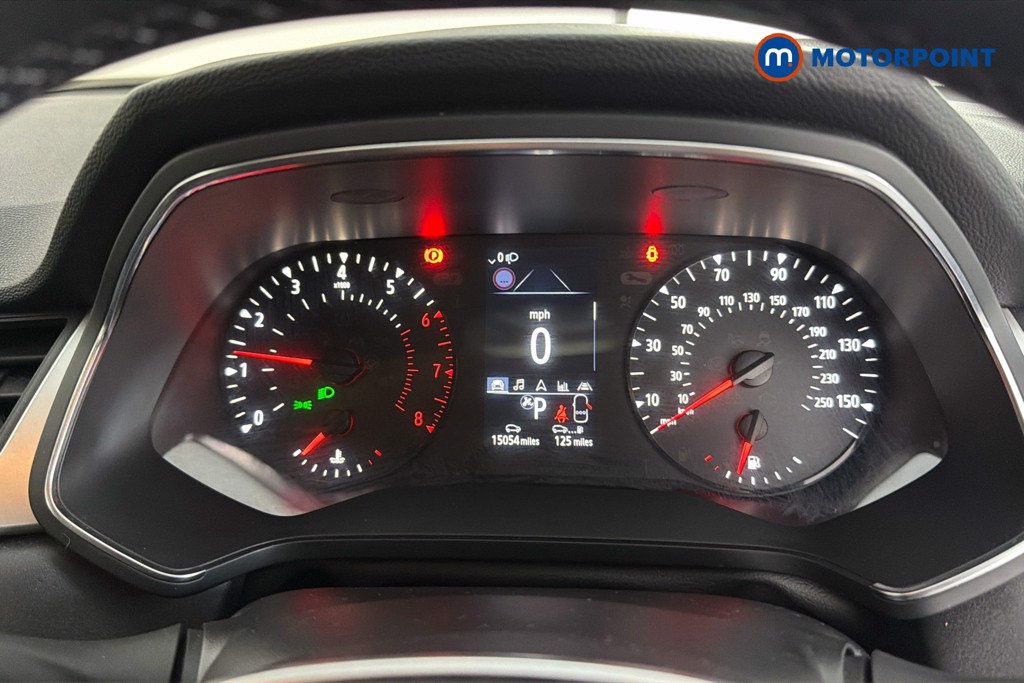 Renault Captur Iconic Automatic Petrol SUV - Stock Number (1654333) - 8th supplementary image