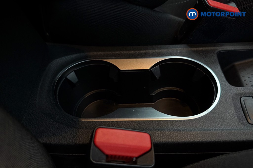 Renault Captur Iconic Automatic Petrol SUV - Stock Number (1654333) - 16th supplementary image