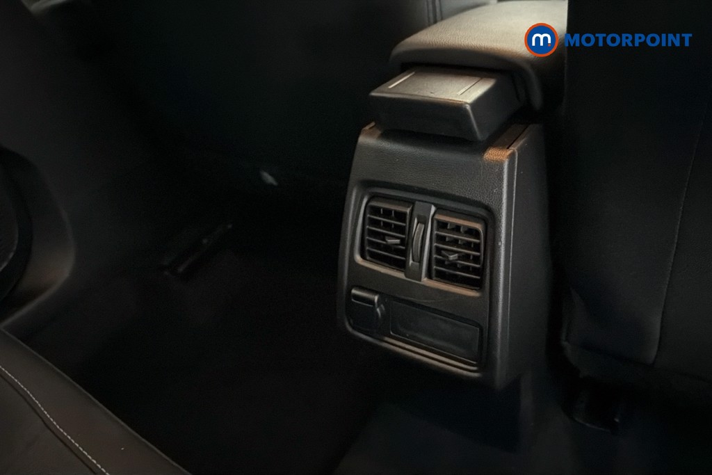 Renault Captur Iconic Automatic Petrol SUV - Stock Number (1654333) - 30th supplementary image