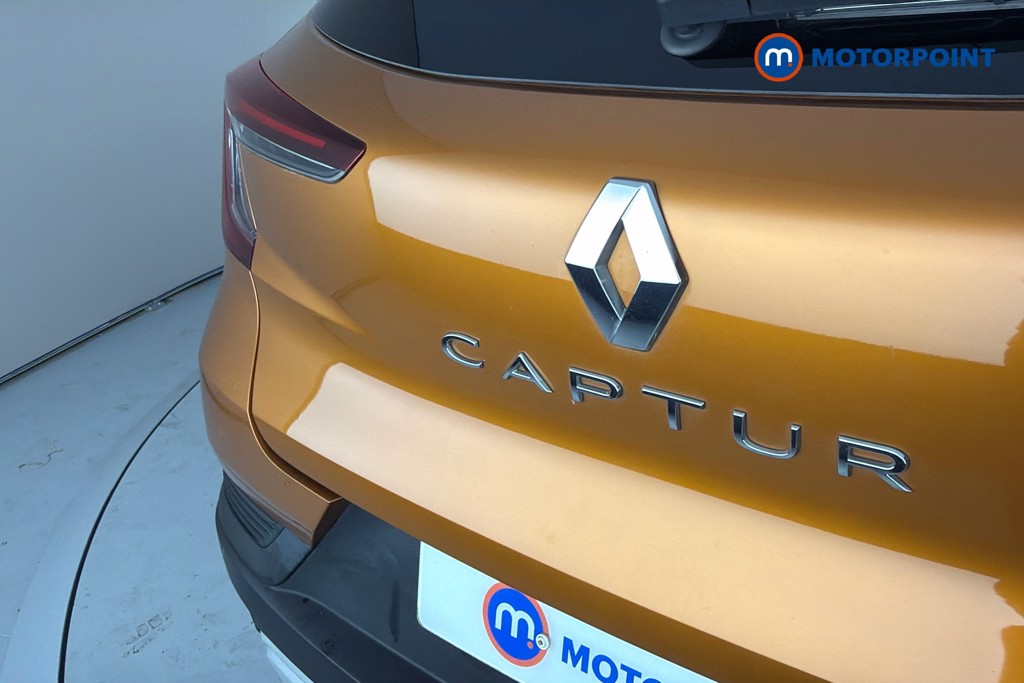 Renault Captur Iconic Automatic Petrol SUV - Stock Number (1654333) - 37th supplementary image