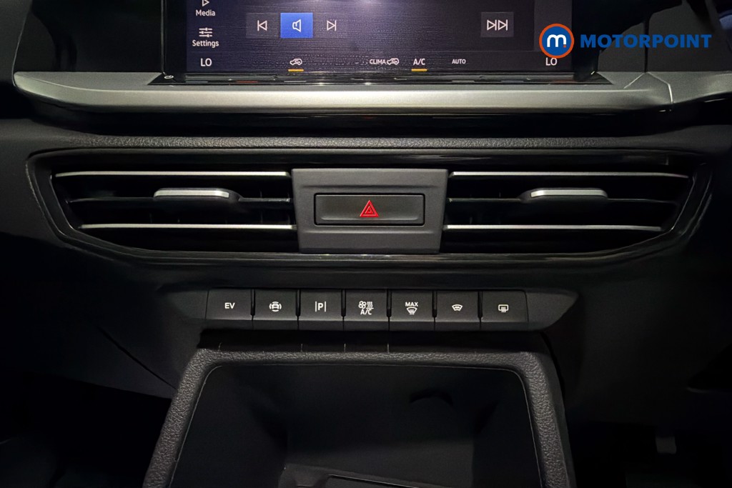 Ford Transit Connect Limited Automatic Petrol Plug-In Hybrid Panel Van - Stock Number (1655483) - 25th supplementary image