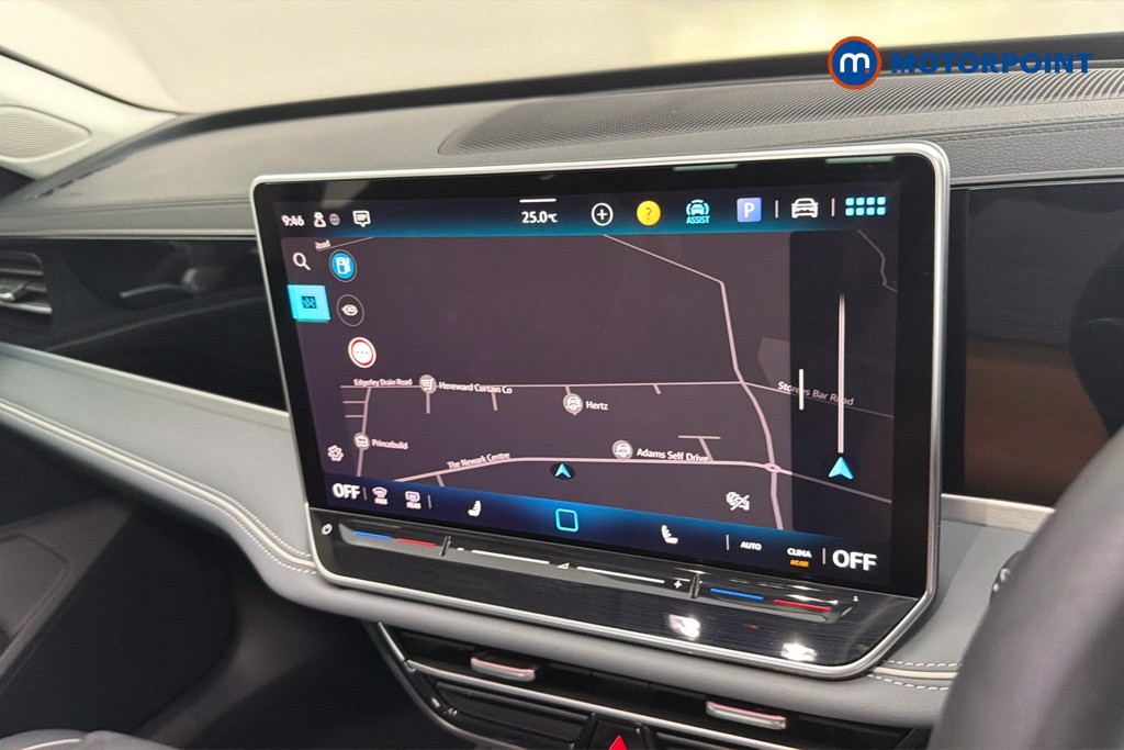 Volkswagen Passat Life Automatic Petrol Plug-In Hybrid Estate - Stock Number (1655496) - 10th supplementary image