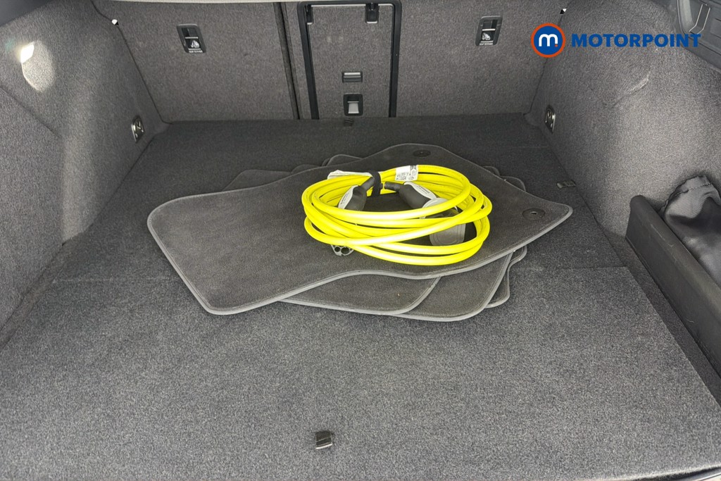 Volkswagen Passat Life Automatic Petrol Plug-In Hybrid Estate - Stock Number (1655496) - 34th supplementary image