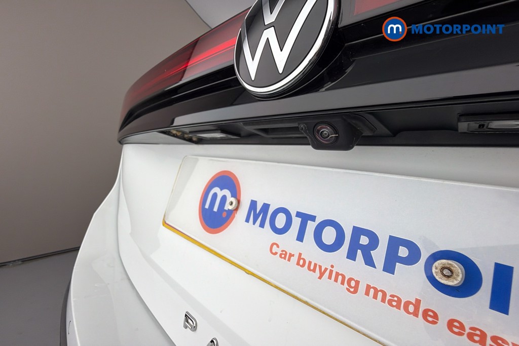 Volkswagen Passat Life Automatic Petrol Plug-In Hybrid Estate - Stock Number (1655496) - 36th supplementary image