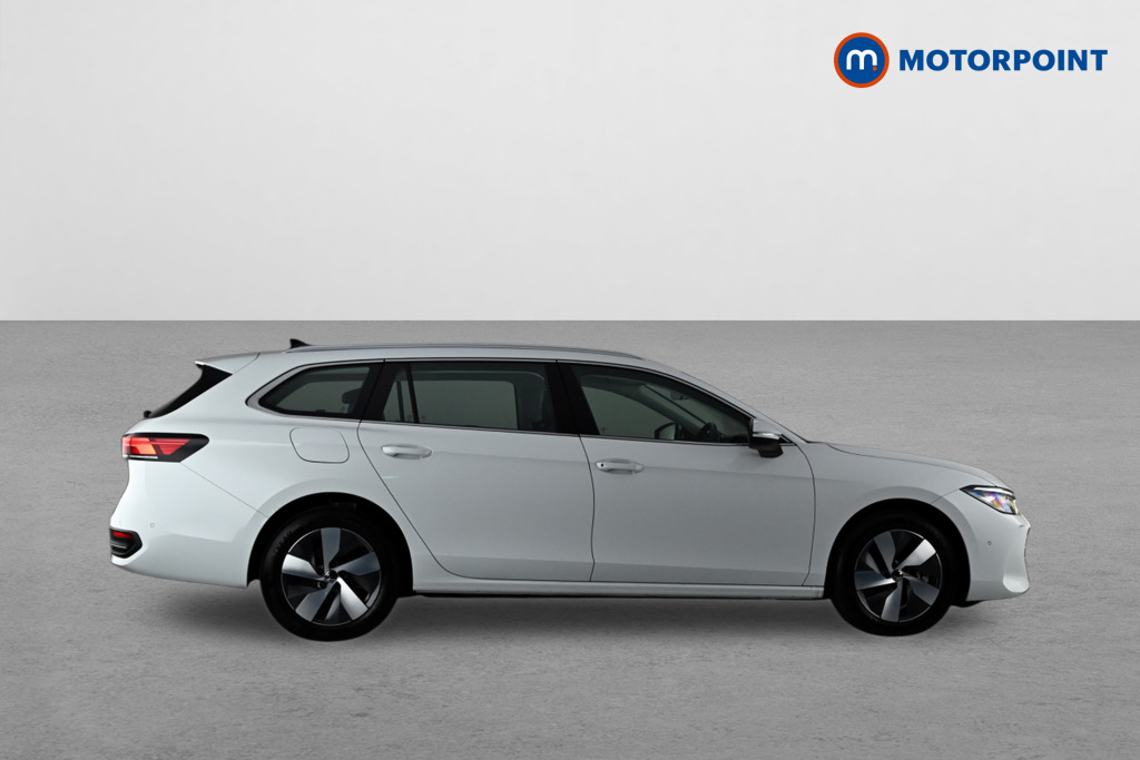 Volkswagen Passat Life Automatic Petrol Plug-In Hybrid Estate - Stock Number (1655496) - Drivers side