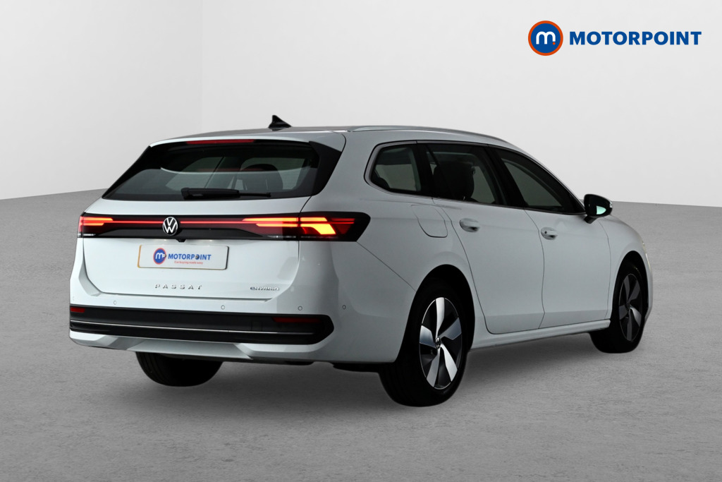 Volkswagen Passat Life Automatic Petrol Plug-In Hybrid Estate - Stock Number (1655496) - Drivers side rear corner