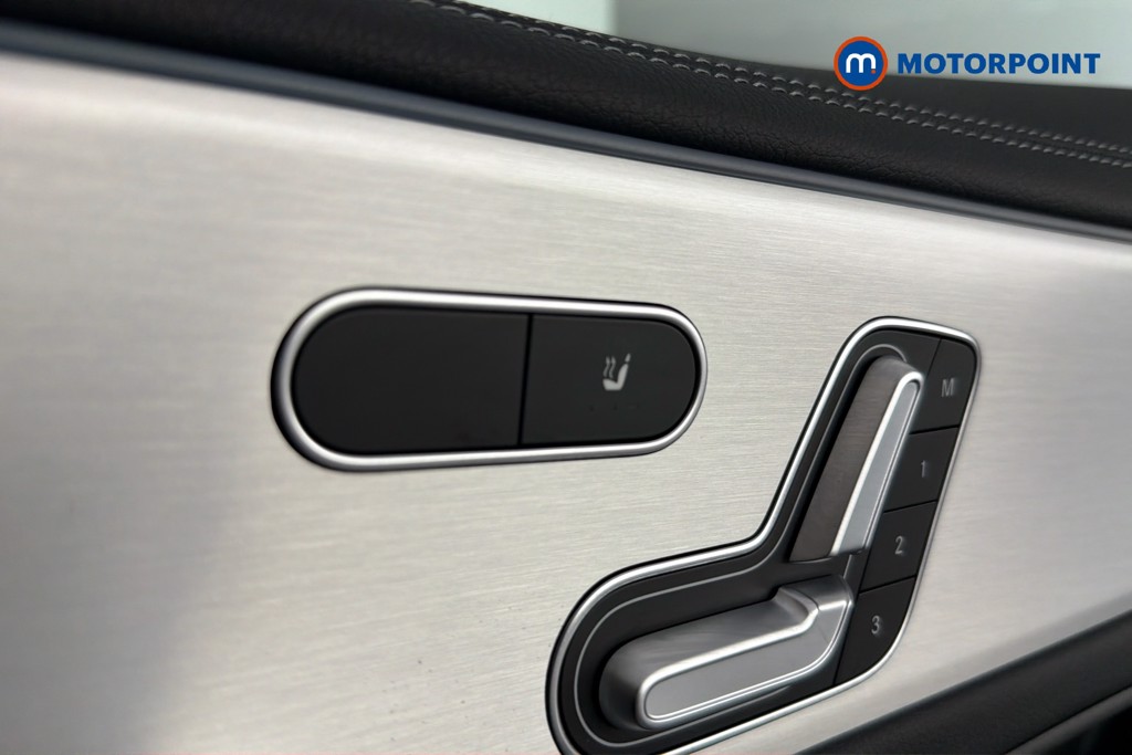 Mercedes-Benz CLA Amg Line Automatic Petrol Plug-In Hybrid Estate - Stock Number (1655662) - 14th supplementary image